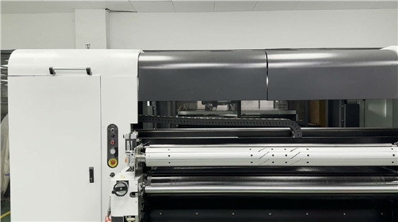 數碼印(yin)花打印後(hòu)發現有沾(zhān)色怎麽解(jie)決?