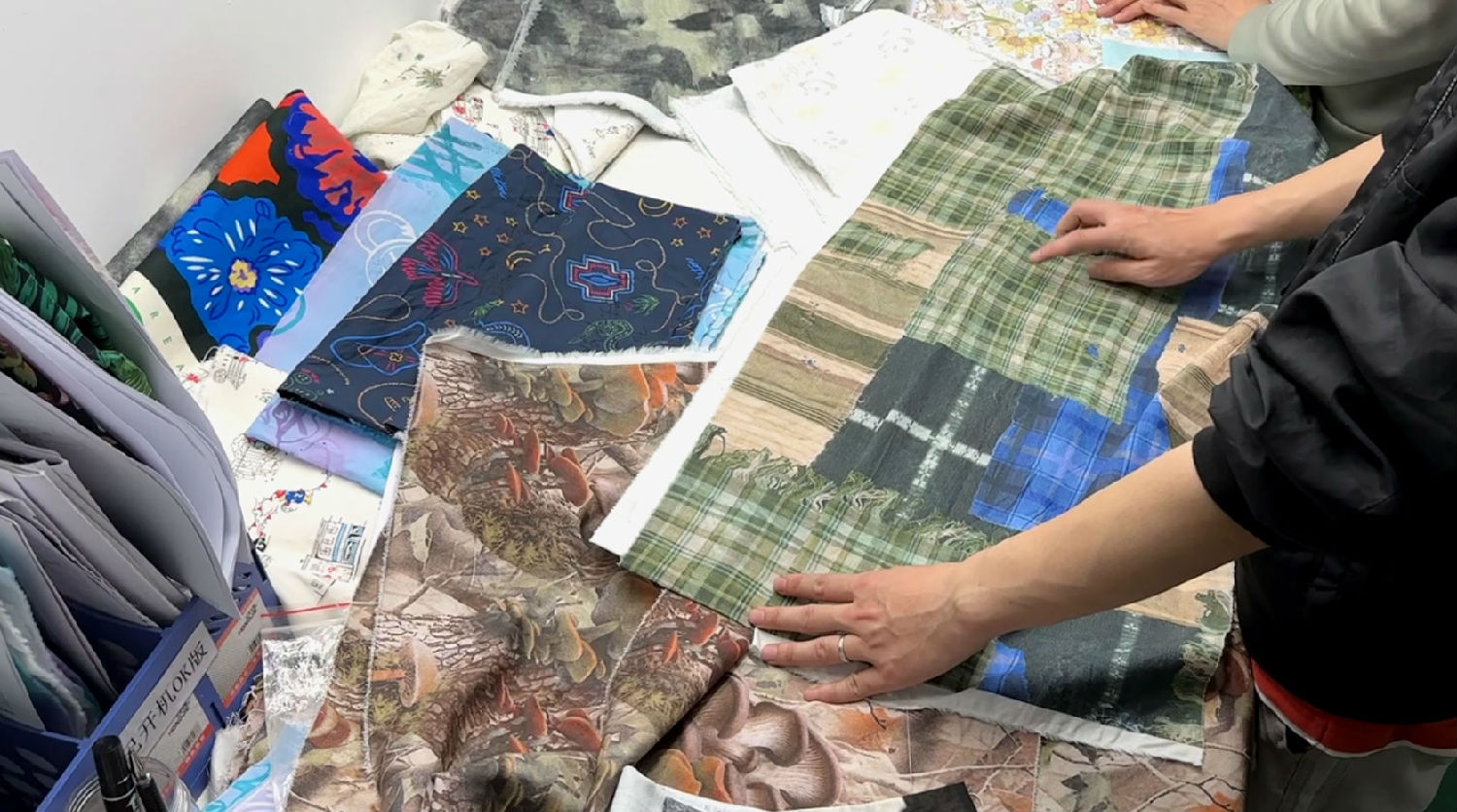 數碼(mǎ)印花機(jī)打印時(shi)出現條(tiao)紋的原(yuan)因