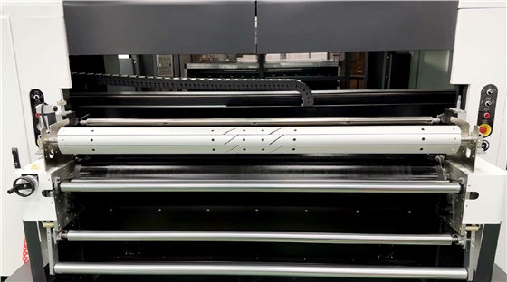 數碼印(yin)花機防高溫的保(bao)養技巧